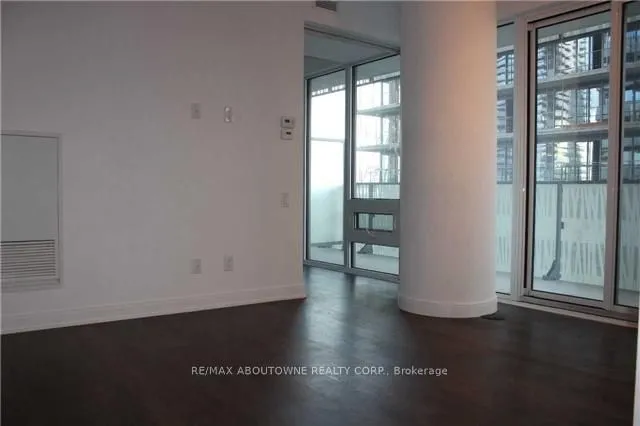 Additional image 7 of 42 Charles St Unit 2201