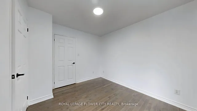 Additional image 23 of 101 Chipmunk Cres