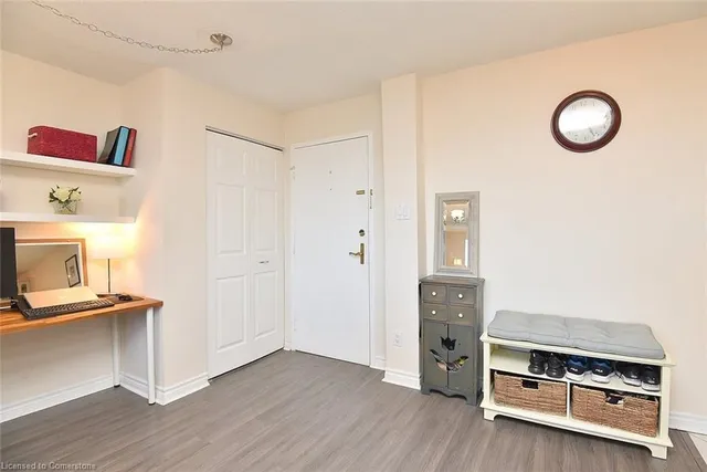 Additional image 4 of 893 Concession St Unit 303