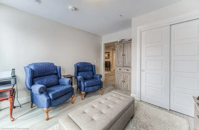 Additional image 25 of 5 Wake Robin Dr Unit 107