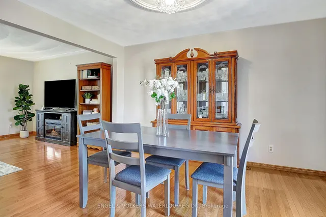 Additional image 10 of 137 Wimbleton Cres