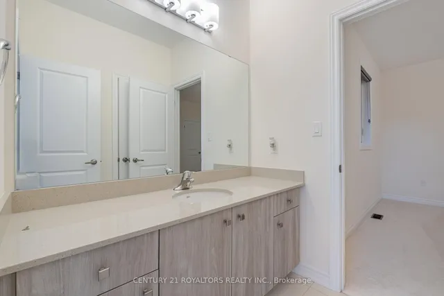 Additional image 37 of 1 Moorcroft Pl