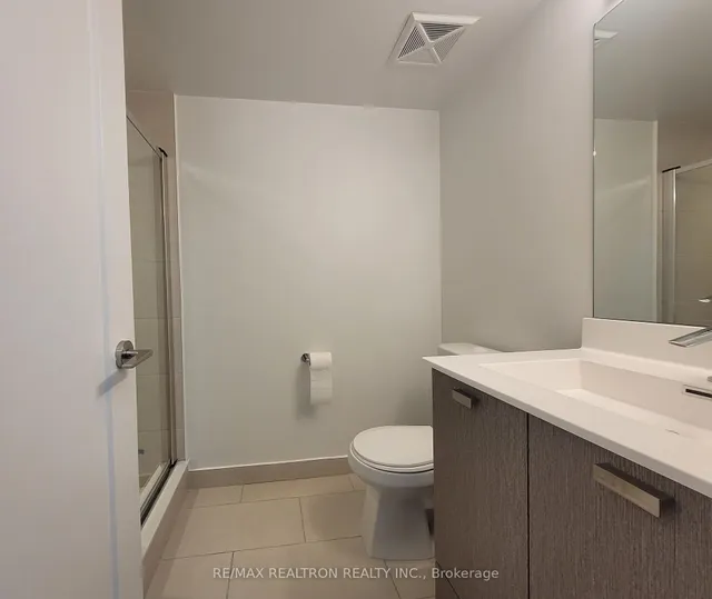 Additional image 12 of 275 Village Green Sq Unit 325