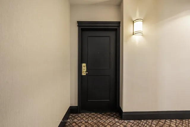 Additional image 5 of 1231 Yonge St Unit 214