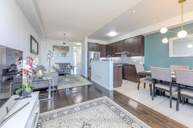 Additional image 12 of 194 Sky Harbour Dr