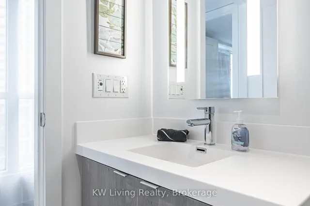 Additional image 20 of 5 Mabelle Ave Unit 931