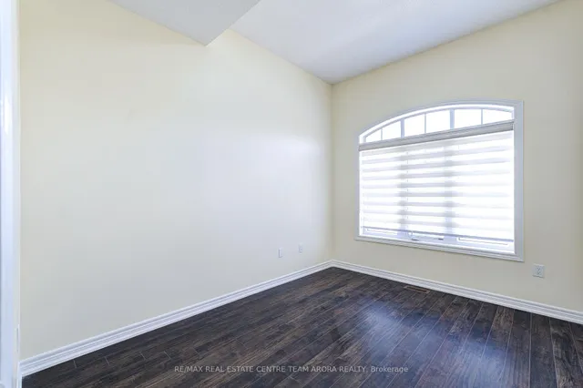 Additional image 25 of 23 George Robinson Dr