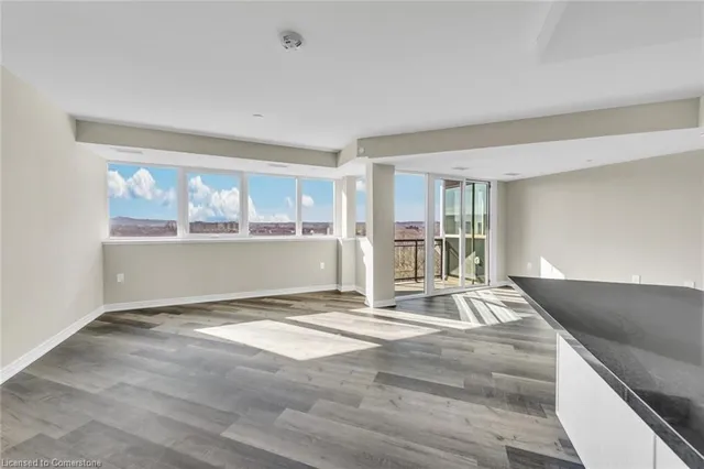 Additional image 21 of 2750 King St Unit 706