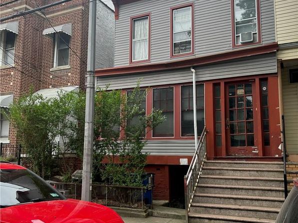 1326 Findlay Avenue, Bronx, NY 10456