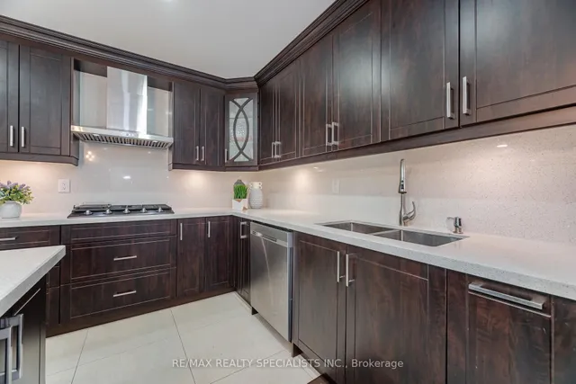 Additional image 19 of 11 Redcastle St