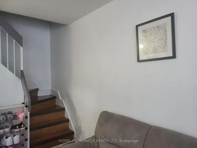 Additional image 3 of 10 Eddystone Ave Unit 220