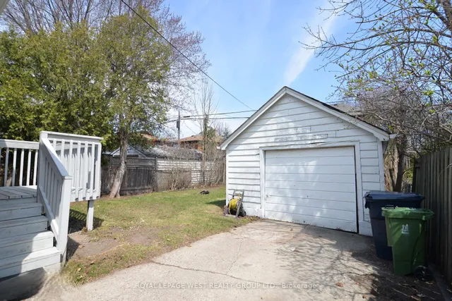 Additional image 38 of 905 Islington Ave