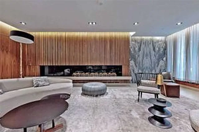 Additional image 5 of 125 Redpath Ave Unit 1206