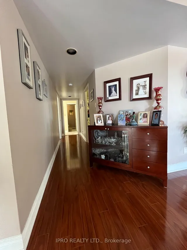 Additional image 5 of 45 Kingsbridge Garden Circ Unit 2805