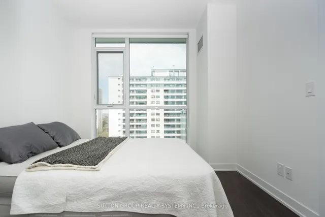 Additional image 14 of 1830 Bloor St Unit 1017