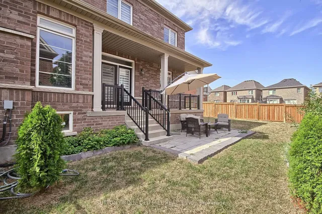 Additional image 42 of 210 Jessie Caverhill Pass