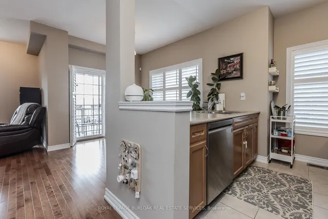 Additional image 12 of 1401 Plains Rd Unit 112