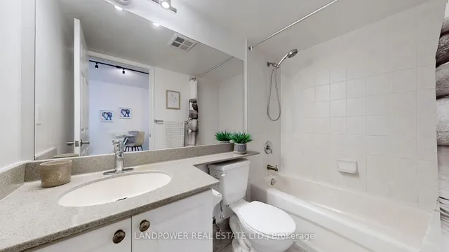 Additional image 12 of 228 Queens Quay Unit 2310