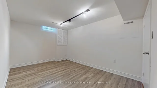 Additional image 31 of 60 Barondale Dr Unit 250