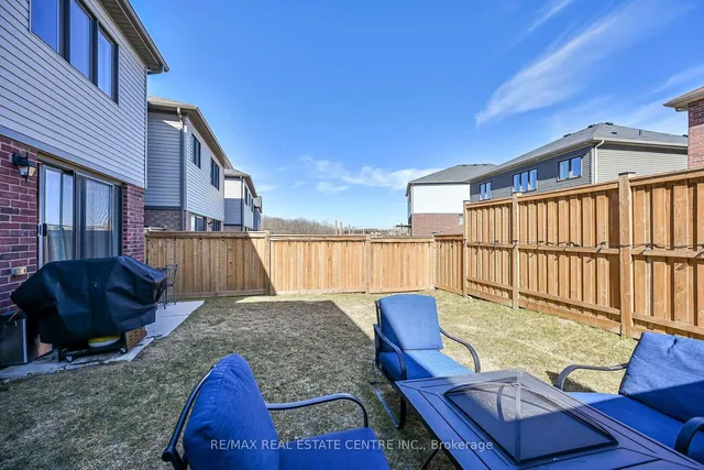 Additional image 35 of 18 Scarletwood St