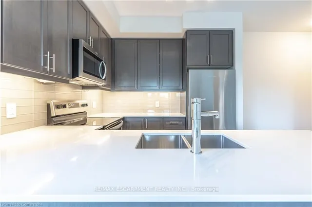 Additional image 15 of 320 Plains Rd Unit 306