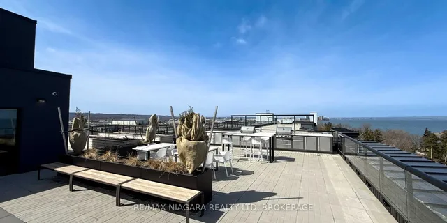 Additional image 42 of 600 North Service Rd Unit 202