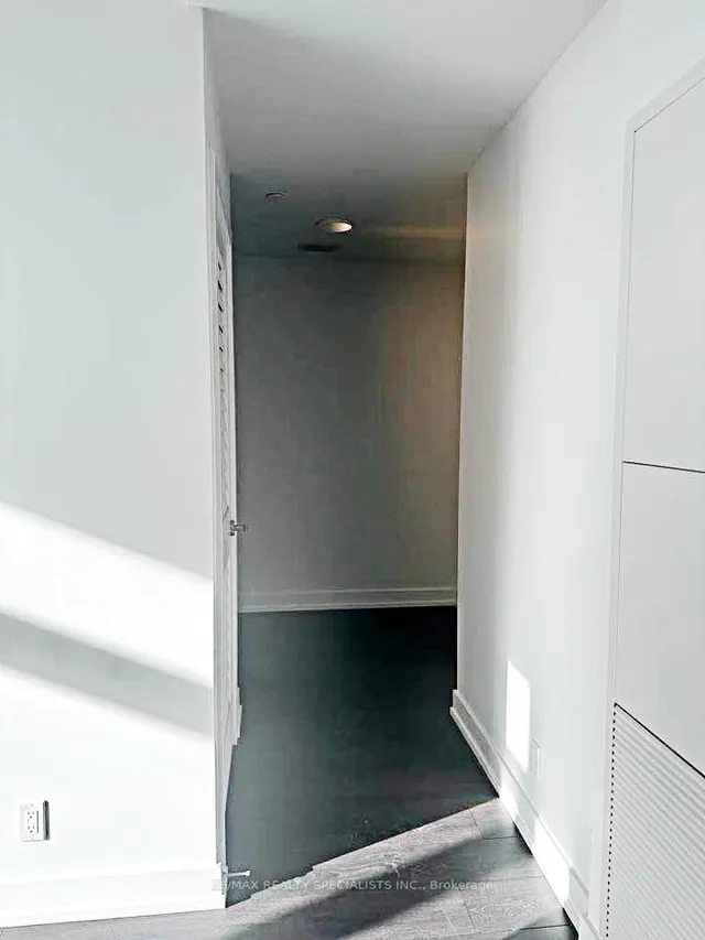 Additional image 19 of 215 Veterans Dr Unit 1202