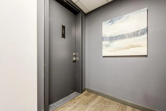 Additional image 2 of 457 Plains Rd Unit 109