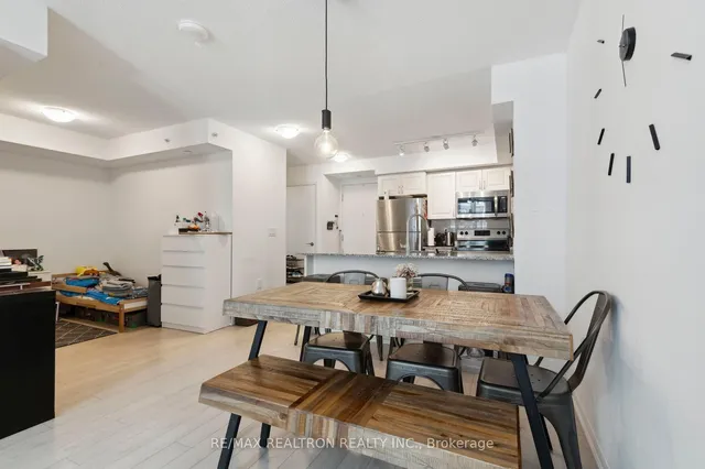 Additional image 15 of 3091 Dufferin St Unit 731