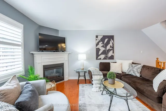 Additional image 16 of 3523 Fowler Crt