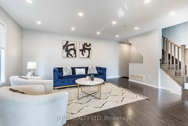 Additional image 12 of 227 Slingsby Landing