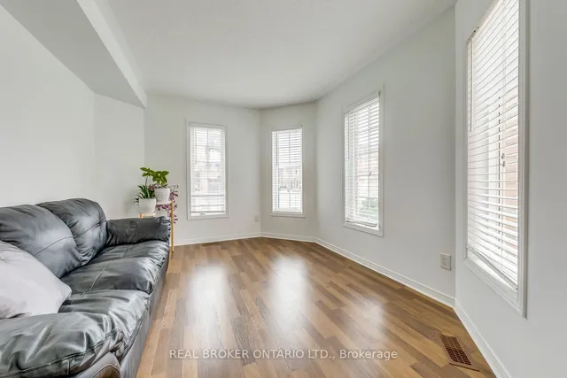 Additional image 6 of 7 Gifford Gate