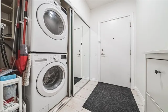 Additional image 22 of 5229 Dundas St Unit 1811