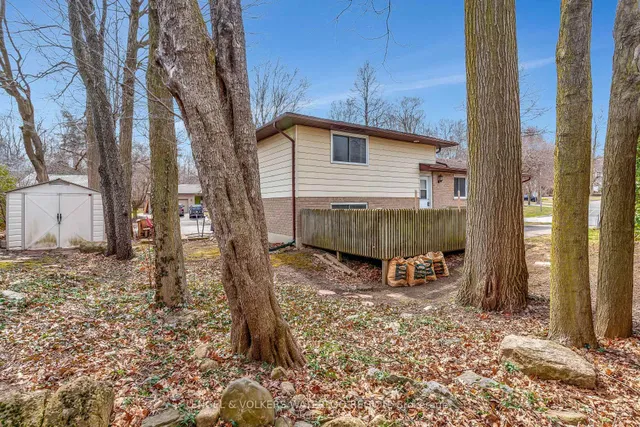 Additional image 37 of 113 Martinglen Cres