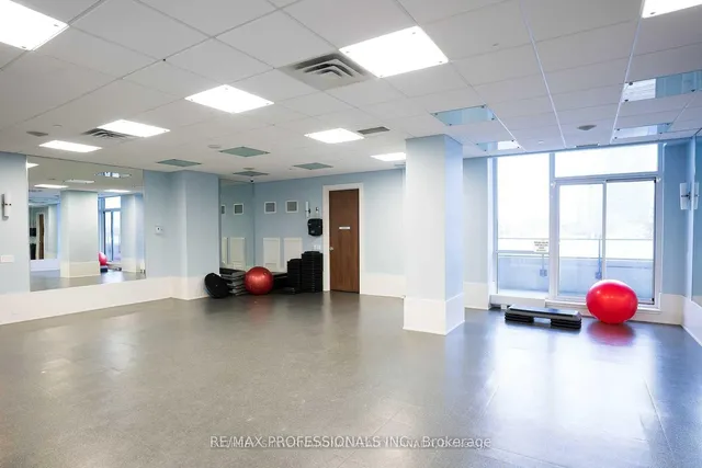 Additional image 37 of 2212 Lake Shore Blvd Unit Th04