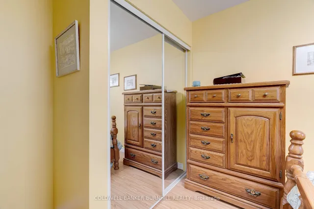 Additional image 29 of 2301 CAVENDISH Dr Unit 42