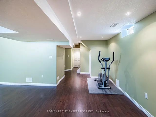 Additional image 43 of 256 Sherwood Rd