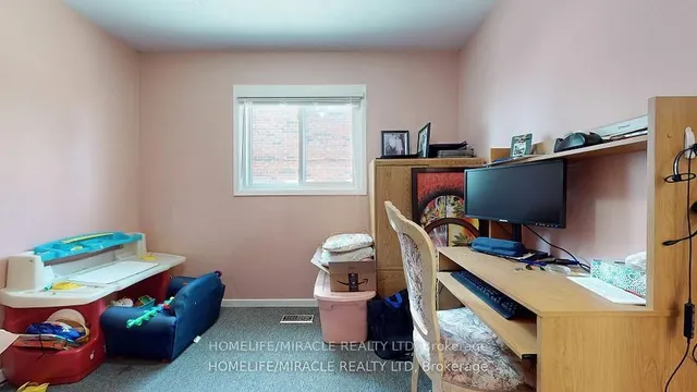 Additional image 31 of 7433 Sigsbee Dr