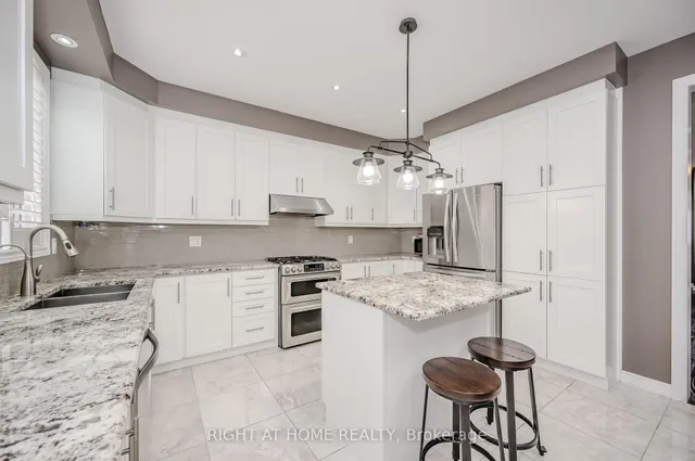 Additional image 13 of 64 Kalmia Rd