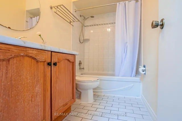 Additional image 30 of 85 Festival Dr