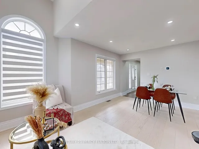 Additional image 4 of 652 Rayner Crt