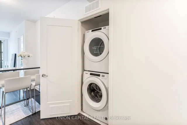 Additional image 21 of 70 Princess St Unit 2410