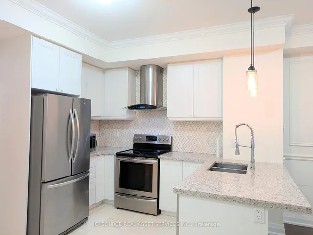 Additional image 7 of 3077 Cawthra Rd Unit 16