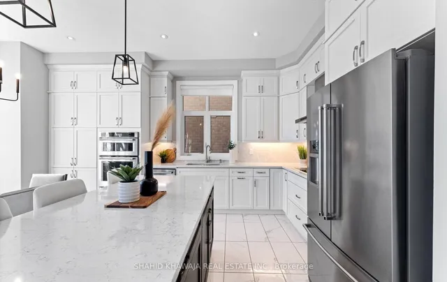 Additional image 21 of 1355 Basswood Cres