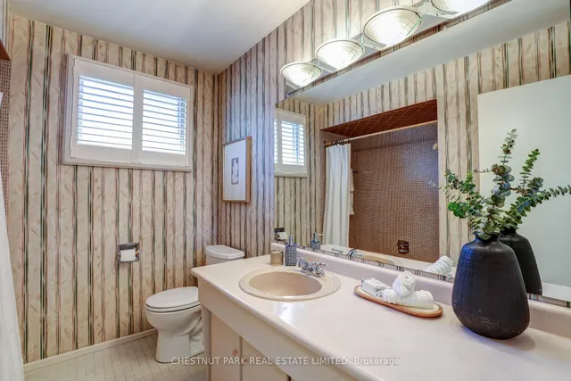 Additional image 29 of 81 Valentine Dr