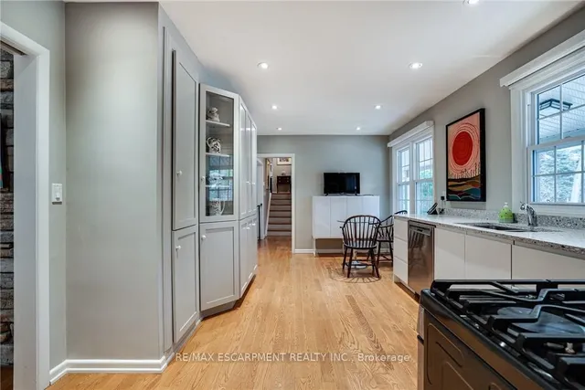 Additional image 18 of 5 Normandy Pl