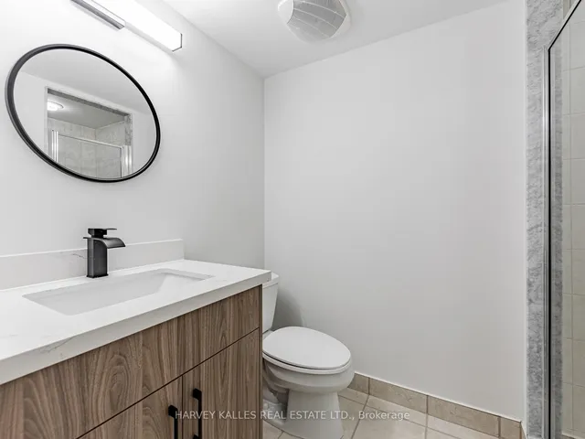 Additional image 18 of 18 Yonge St Unit 3013