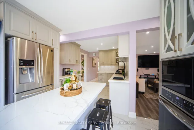 Additional image 19 of 24 Neville Cres