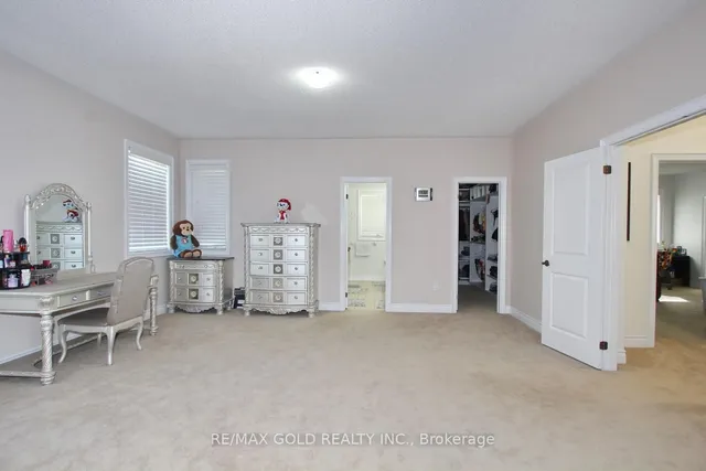 Additional image 18 of 14 Ladbrook Cres