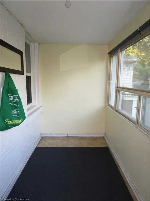 Additional image 18 of 103 Graham Ave